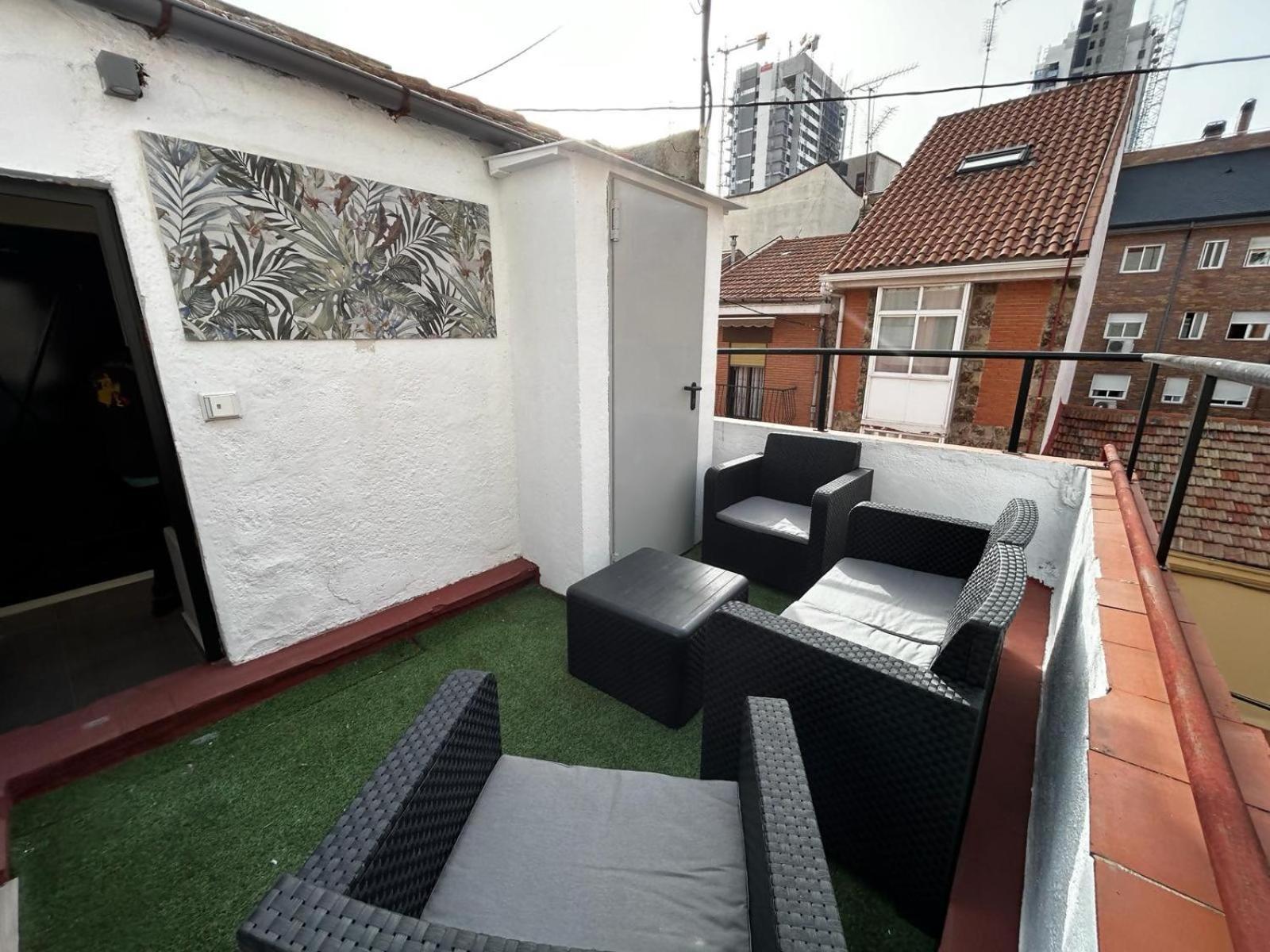 Nuevo Bien Comunicado 1 Dormitorio Madrid Luaran gambar