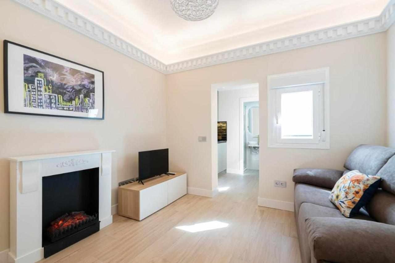 Nuevo Bien Comunicado 1 Dormitorio Madrid Luaran gambar