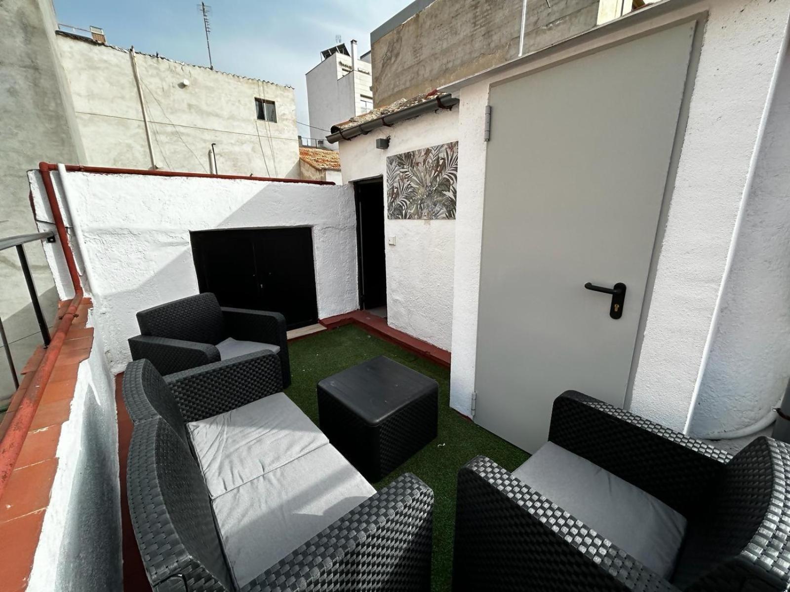 Nuevo Bien Comunicado 1 Dormitorio Madrid Luaran gambar